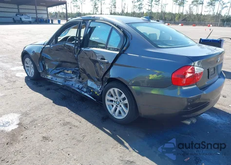 2006 BMW 325I z USA, uszkodzony, nr VIN WBAVB13506PS65043